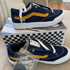 Mens size 8 vans new in box skate shoe Berle